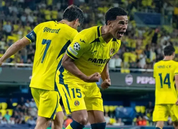 El Villarreal remonta al Napoli y se impone por 3-1 en La Ceràmica
