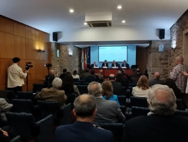 El foro celebrado en Santiago impulsa una agenda empresarial entre Galicia y Portugal