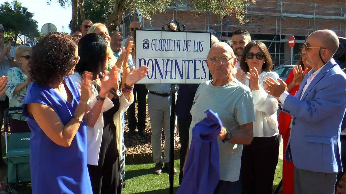 Bormujos reconoce a los donantes con una glorieta junto al hospital San Juan de Dios