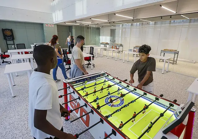 La Tecnoteca de Torrelavega abre sus puertas a los jóvenes tras años de obras