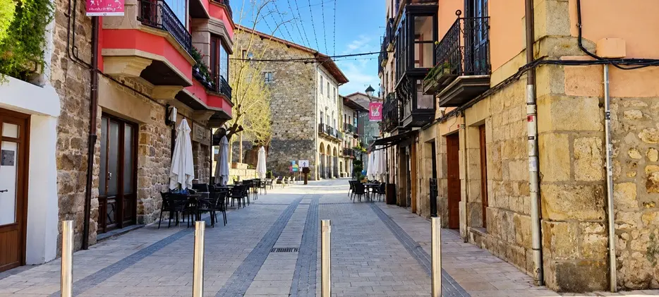 Elorrio pondrá en marcha el lunes el control de vehículos en el casco histórico