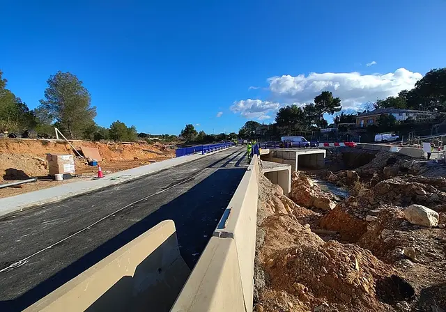 Chiva actuará en el puente de Sierra Perenchiza, afectado por los encharcamientos