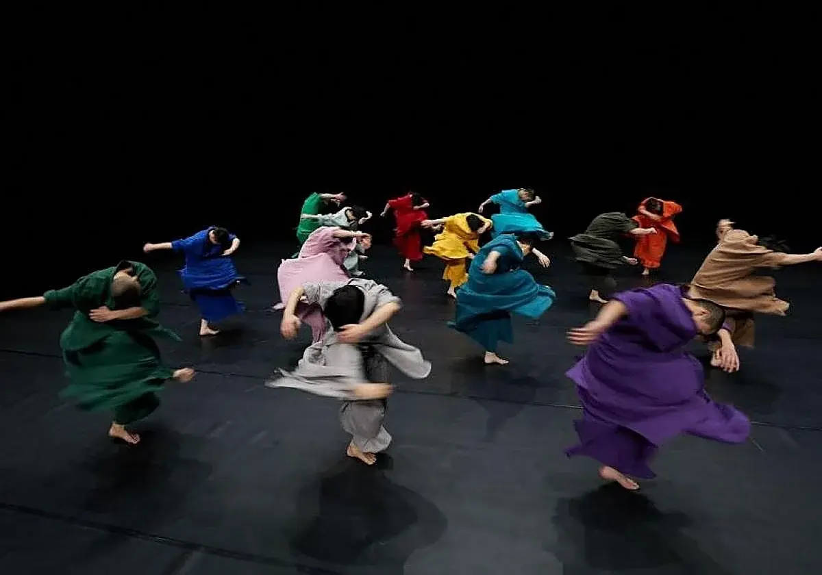 Tao Dance lleva su exploración del movimiento al Bretón