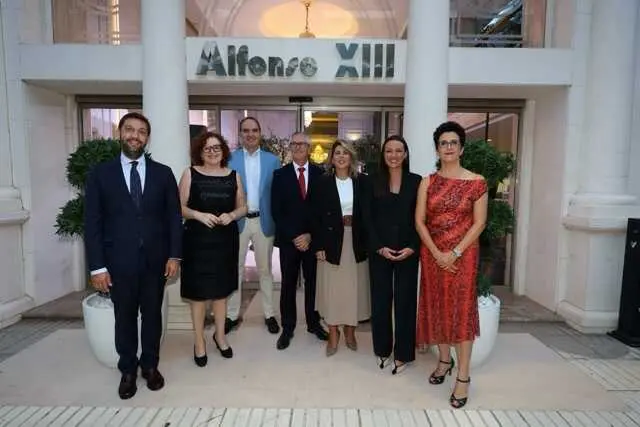 El Sercotel Alfonso XIII conmemora cinco décadas ligado a Cartagena