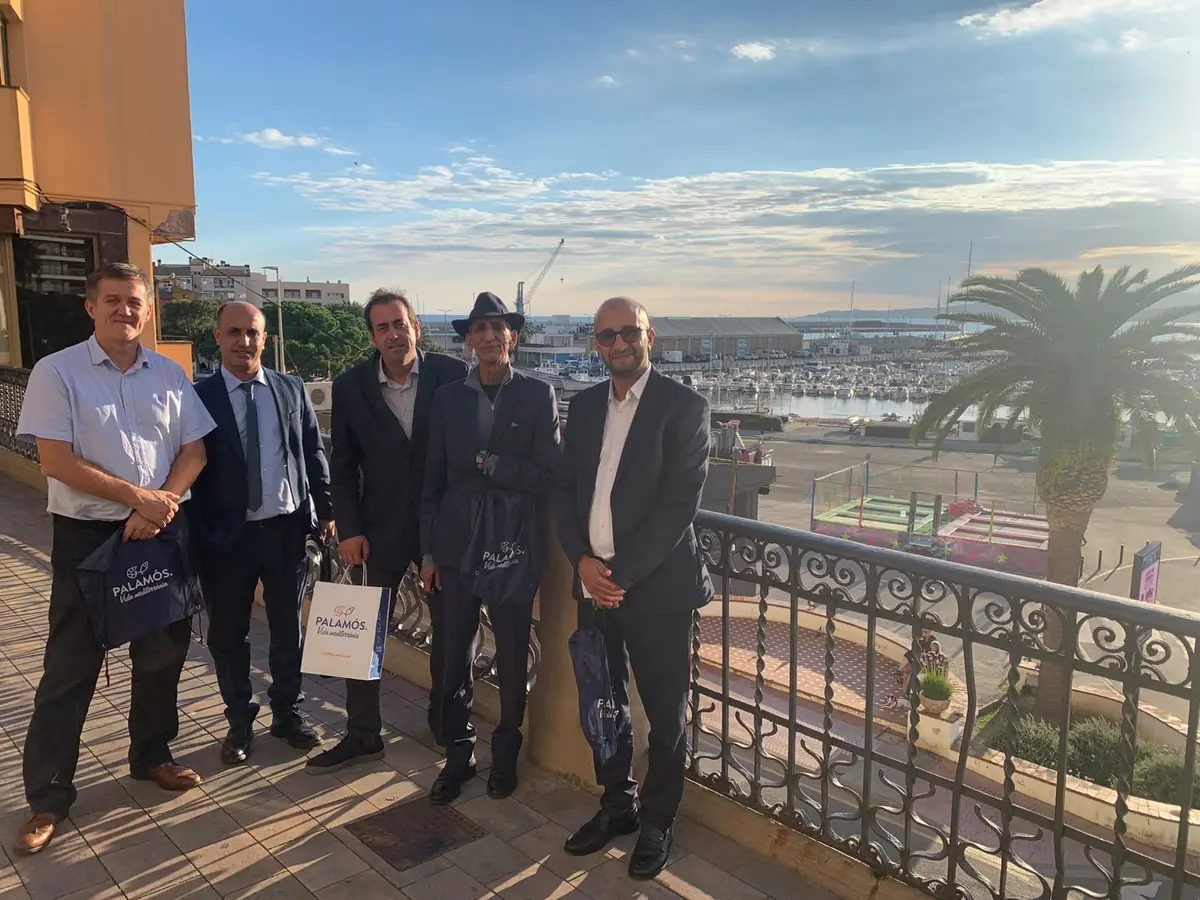 Una delegación de Souss-Massa conoce el funcionamiento del puerto de Palamós