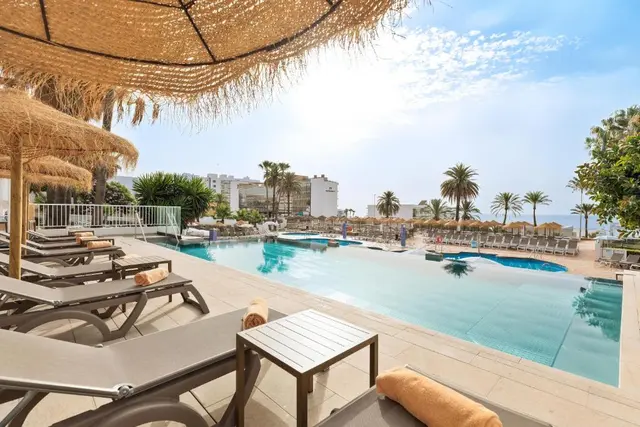 El Best Siroco de Benalmádena suma mejoras en sus instalaciones y servicios