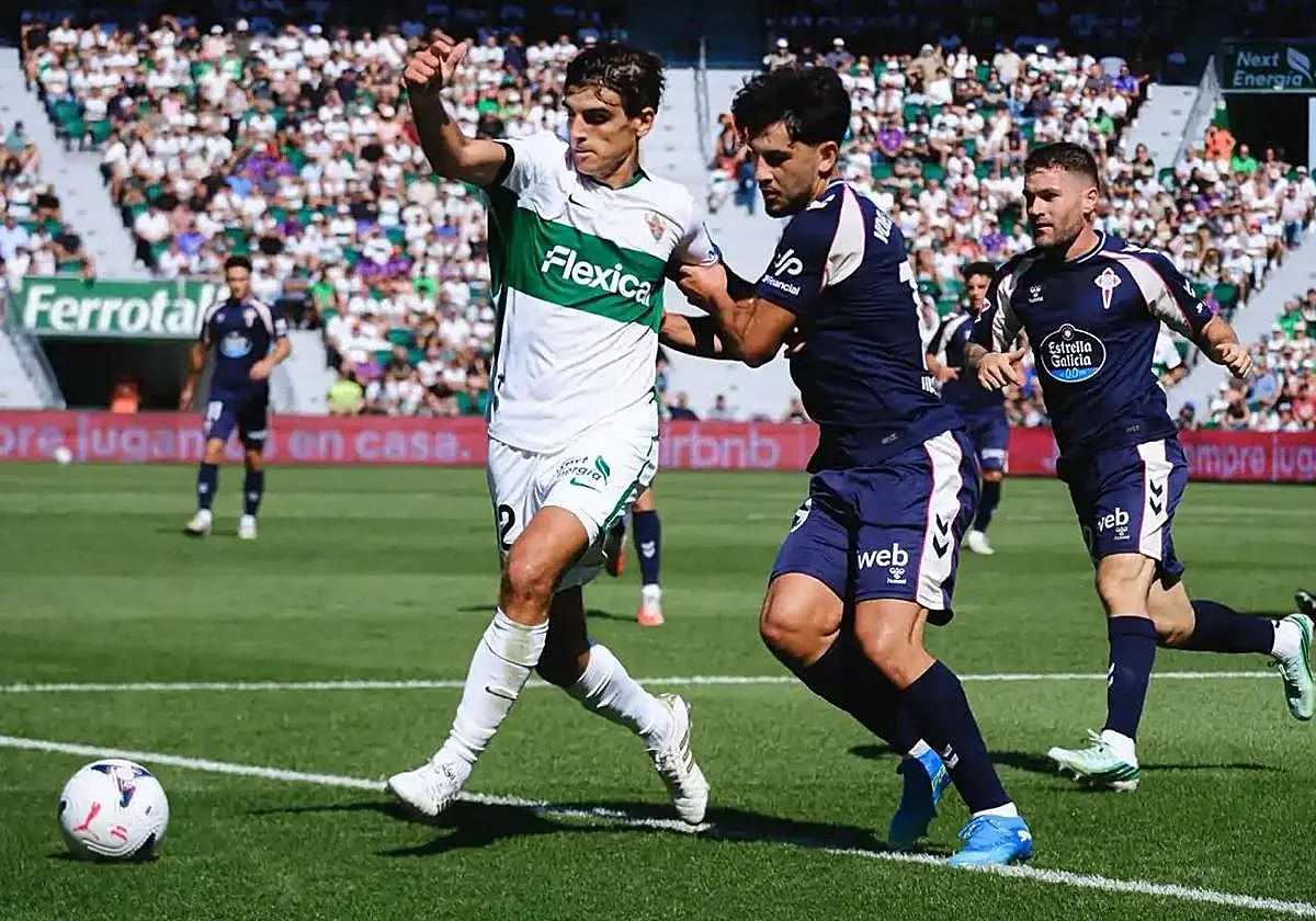 El Elche suma en casa ante el Celta en un partido de pocas ocasiones