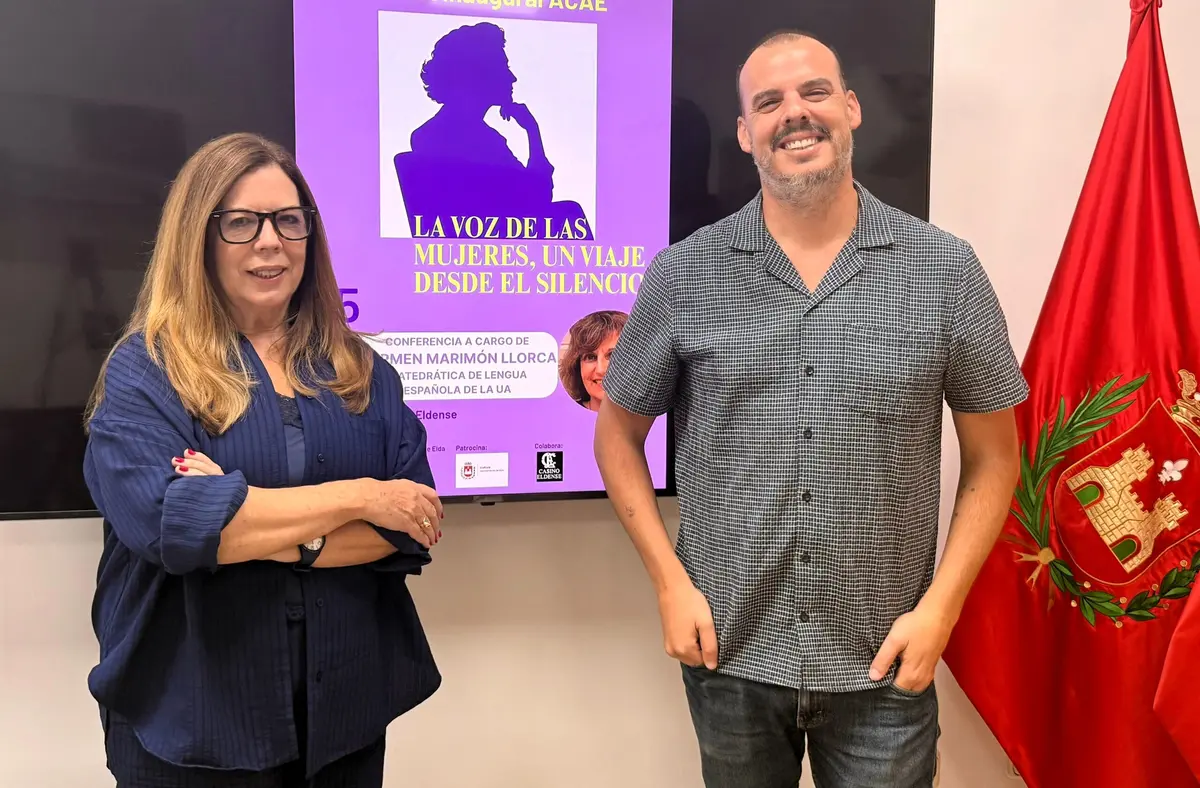 Aulas de Elda abre su nuevo curso con una conferencia sobre la voz de las mujeres