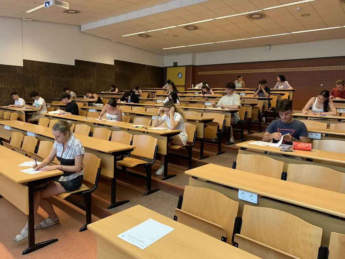 La UMH inicia la preparación de las pruebas de acceso para mayores de 25 y 45 años