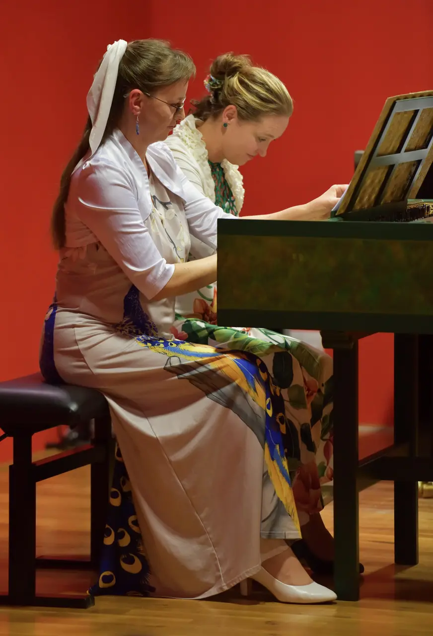 Dos intérpretes checas ofrecerán un concierto a dos claves en la Catedral de Cuenca