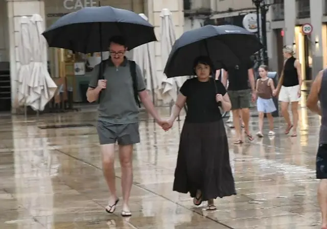 La previsión de lluvias intensas por la dana ya deja cancelaciones en Alicante
