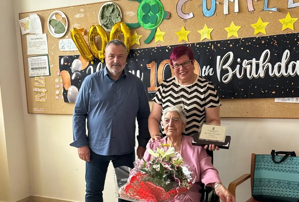 Camponaraya celebra el centenario de Salustiana Carrete García