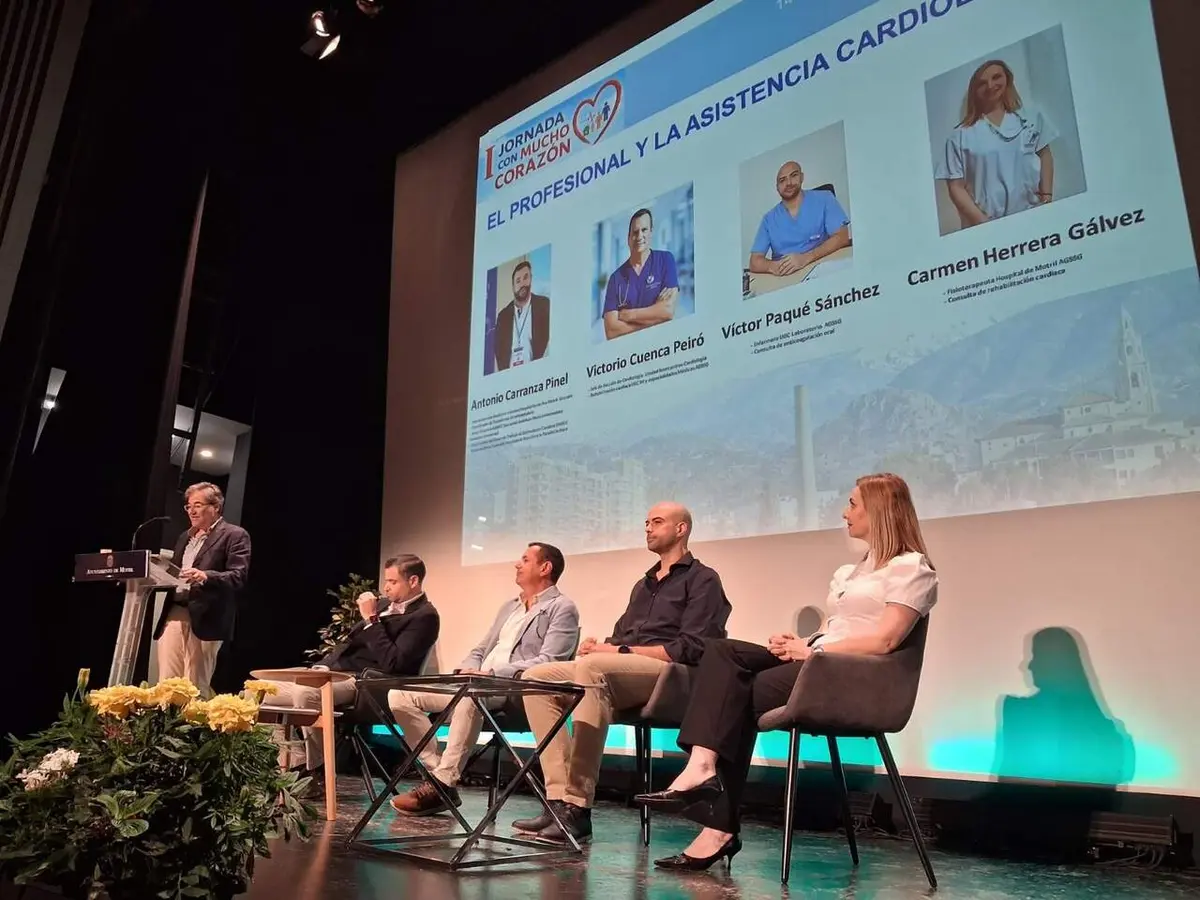Ponencias en Motril abordan cómo prevenir y tratar las enfermedades cardiovasculares