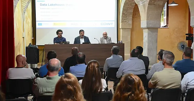 Jerez y la UCA ponen en común experiencias sobre transformación digital