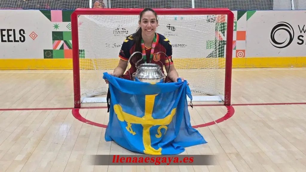 Lena recibe una petición para homenajear a Marta González Piquero