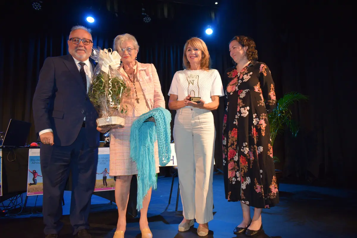 Alhaurín de la Torre distingue a María del Carmen Mestanza en el Día de la Mujer Rural
