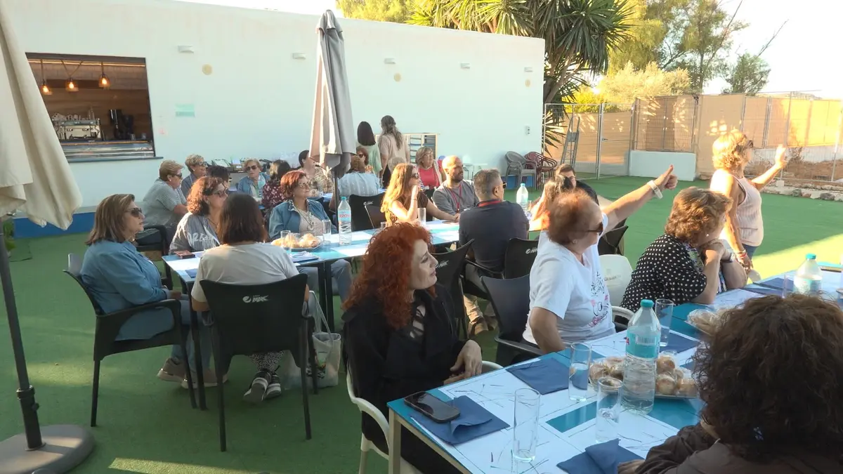 Unas cincuenta mujeres participan en la jornada dedicada a las mujeres rurales