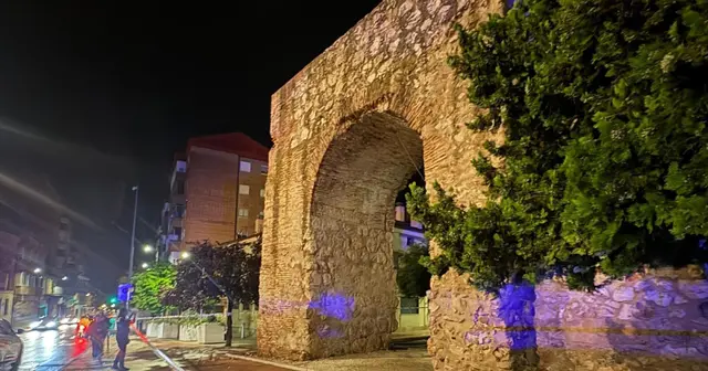La Puerta de Bejanque será revisada tras un desprendimiento leve