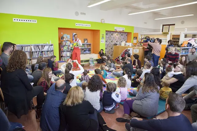 Torremolinos retoma los talleres de su biblioteca municipal