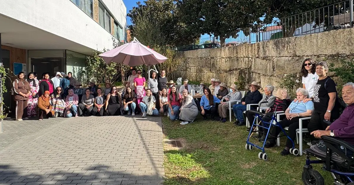 Vilardevós reúne a mujeres migrantes para reivindicar la vida rural