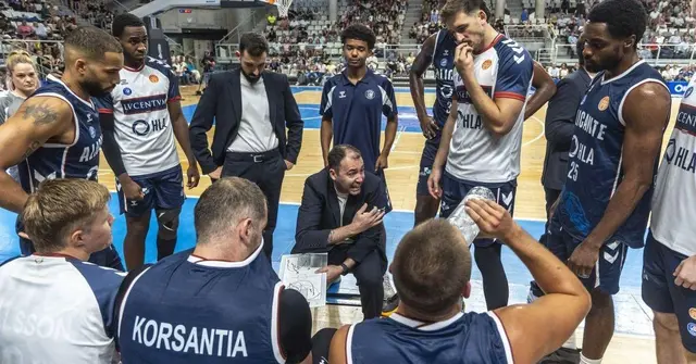 Rivero celebra el triunfo del Alicante, pero pide cautela ante la exigencia de la liga