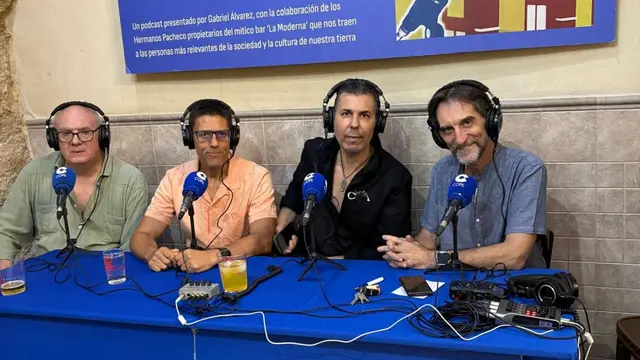 «Razones» inicia su tercera temporada con una conversación sobre literatura y vida