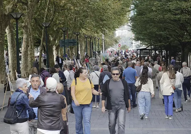 Donostia recibe visitantes durante el puente del Pilar atraídos por su gastronomía