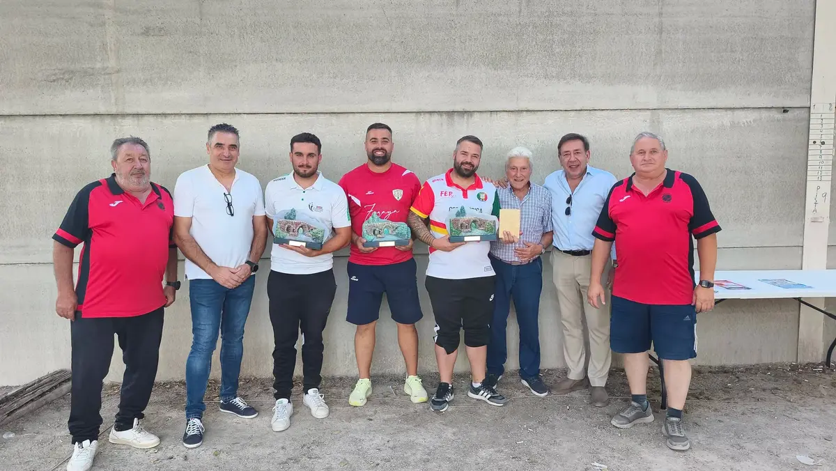 Villa del Río celebra la octava edición de su torneo de petanca