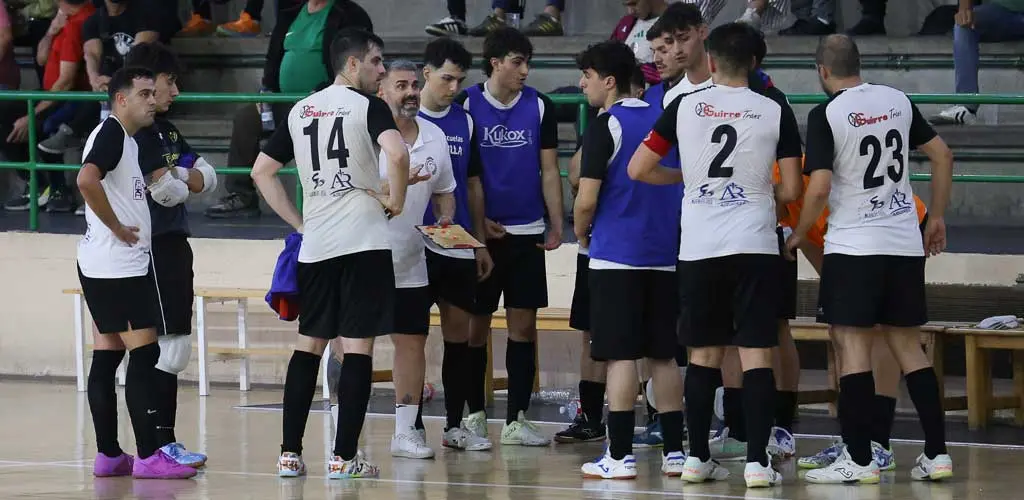 Racing Cuéllar y Zarzuela del Pinar FS firman tablas en su primer derbi liguero
