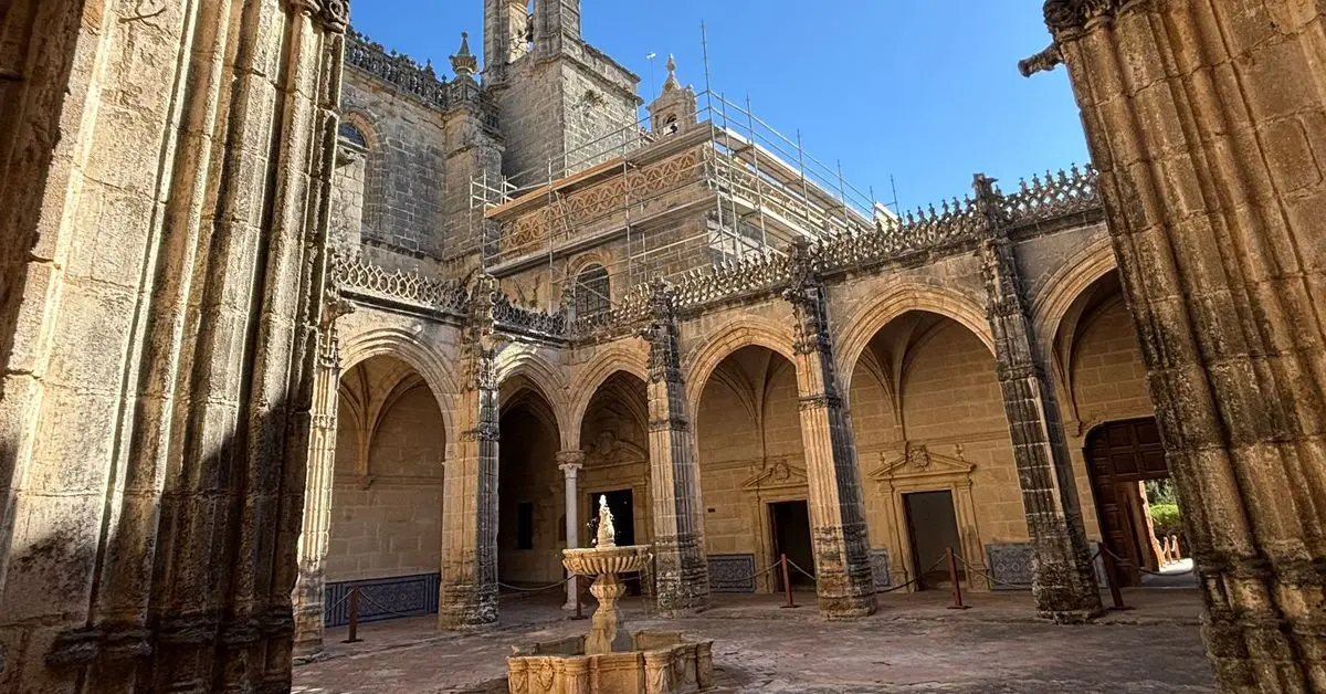 La Cartuja recupera sus campanas mientras prepara una visita inmersiva