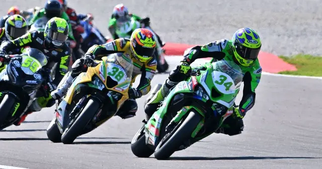 Salvador y Artigas afrontan en Jerez la pugna por el primer título de SportBike