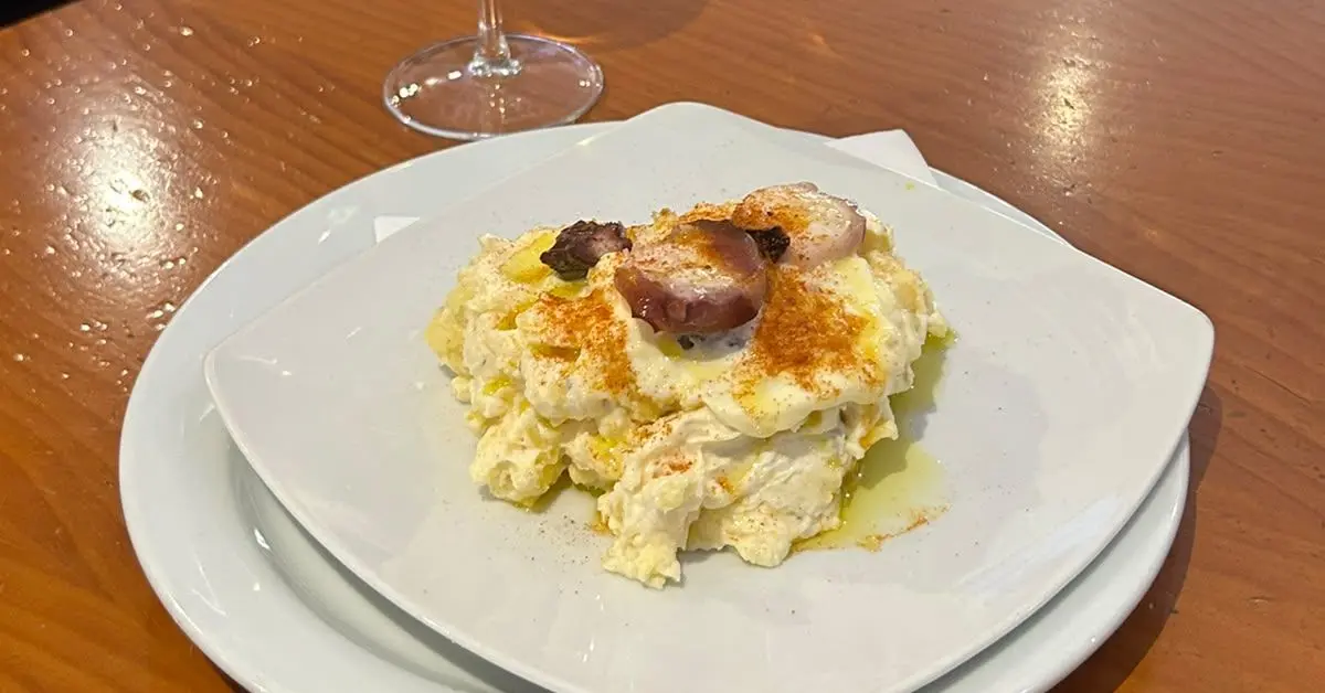 Pedro Abad reivindica sus bares y la cocina de siempre