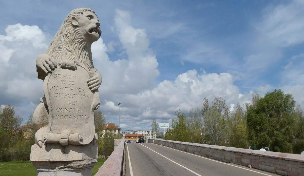 León abre un concurso de proyectos para rehabilitar el Puente del Castro