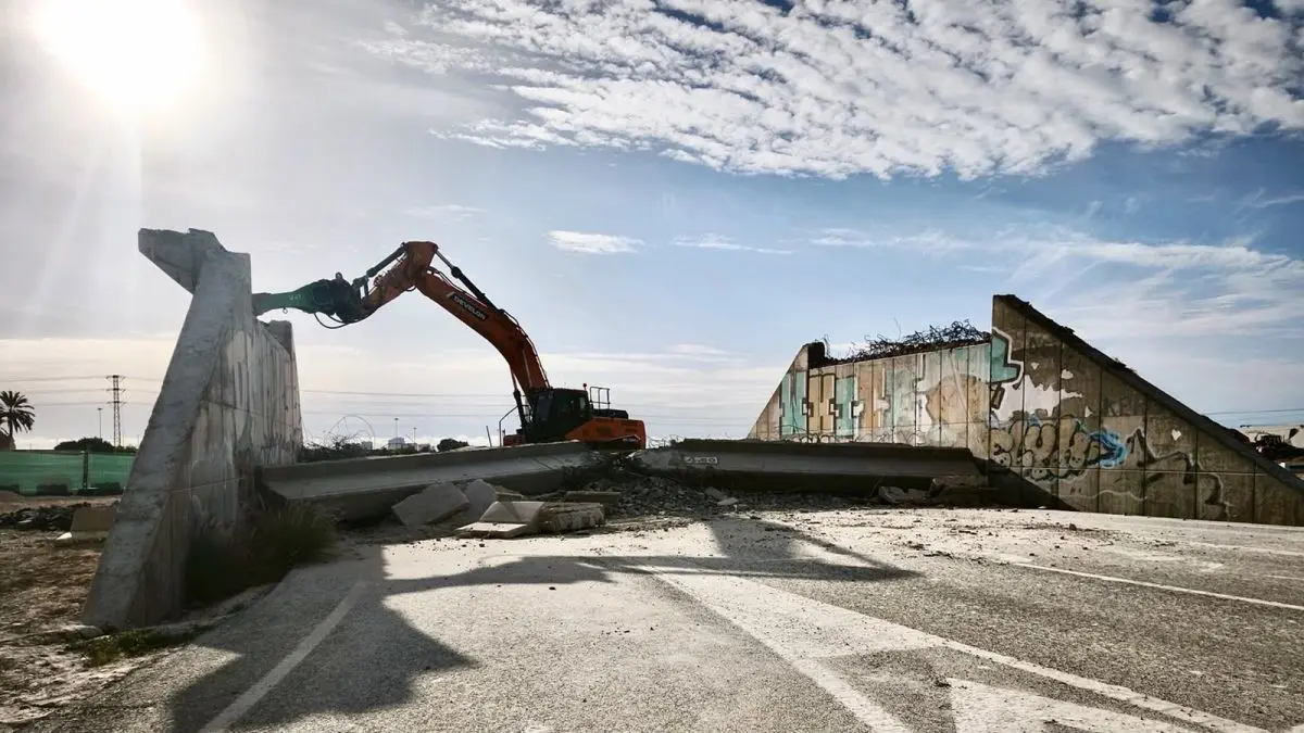 La CV-800 cambiará el paso elevado por una rotonda de acceso a Mutxamel
