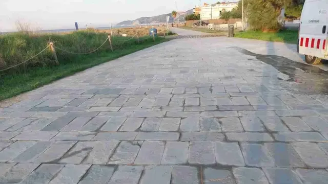 Castelldefels concentra el mantenimiento viario en la reparación de aceras