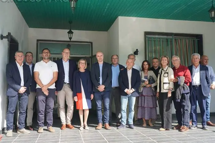 La seguridad laboral en la pizarra centra unas jornadas en Sobradelo