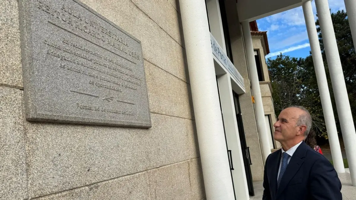 El aula de la UNED en Portas incorpora el nombre de Ricardo Mairal Usón