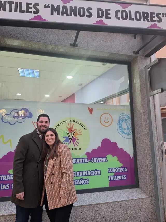 Manos de Colores explica el origen de su proyecto de atención infantil