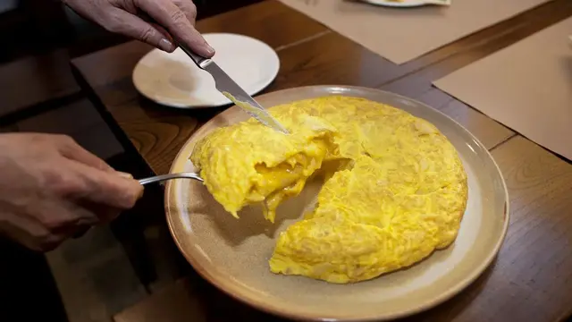 Cinco locales de Betanzos se disputan el premio a la mejor tortilla