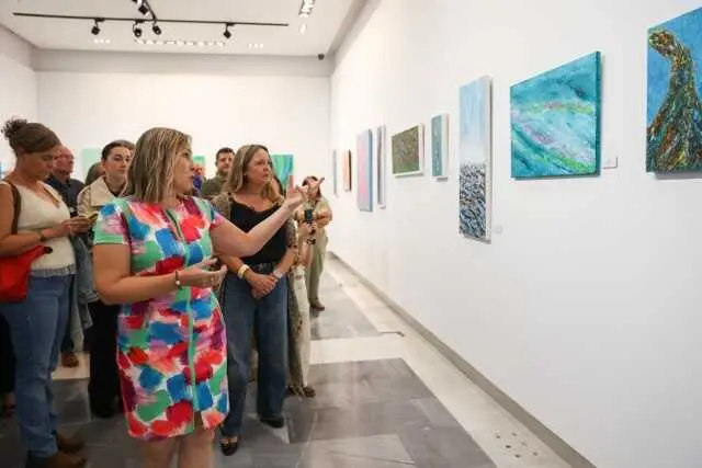 El Museo Barón de Benifayó exhibe la primera muestra de Ana Sánchez en San Pedro
