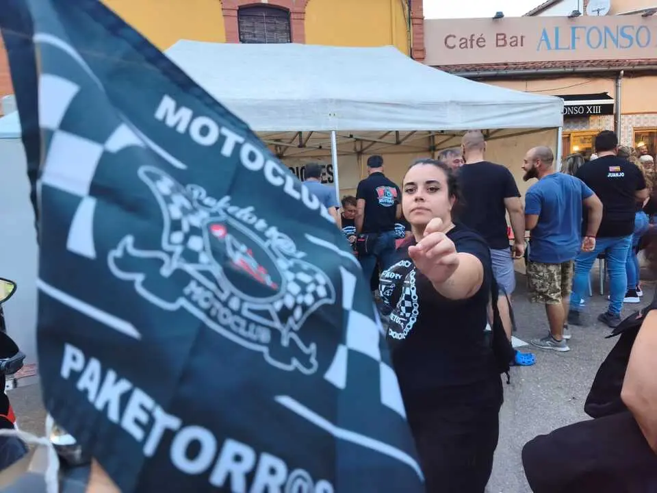 Moraleja del Vino celebra el décimo aniversario de los Paketorr@s con motoristas de toda España