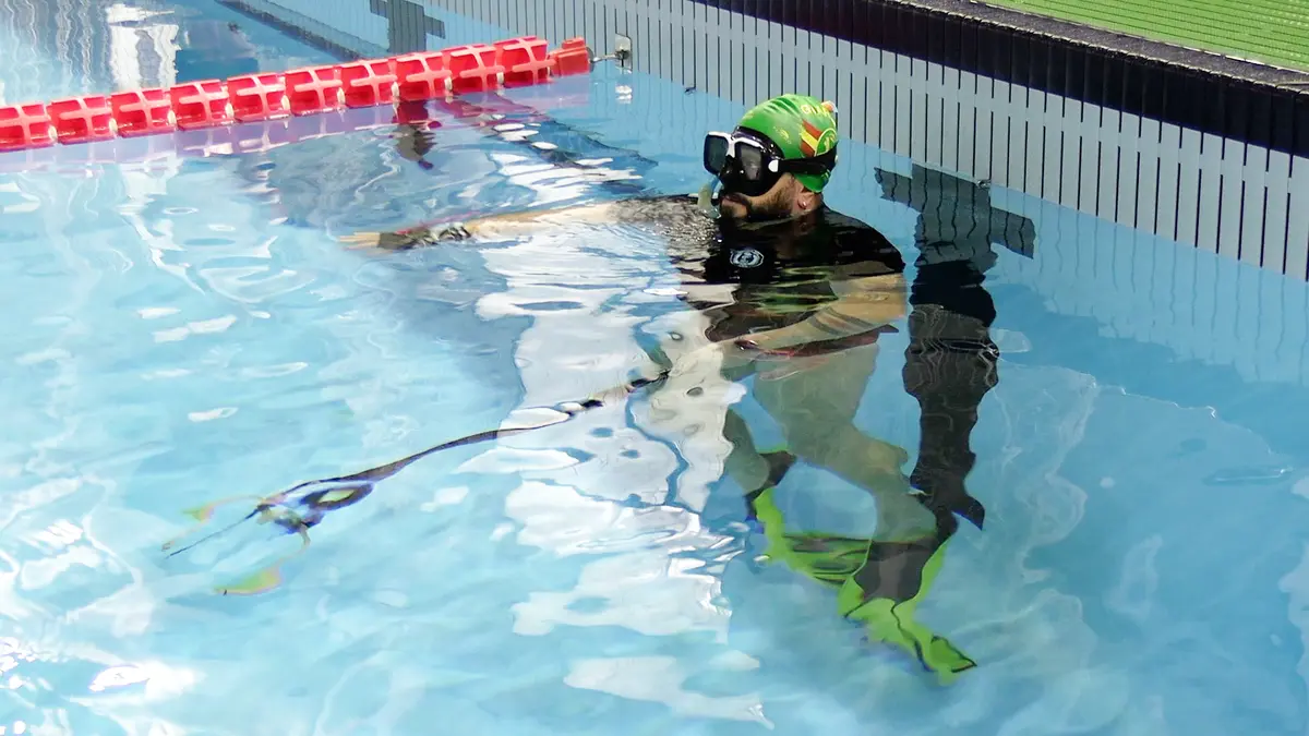 El primer Nacional de tiro subacuático se disputa en la piscina Díaz Flor