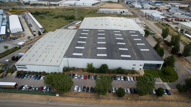 Geely abre en Guadalajara un centro de recambios con más de 5.000 referencias