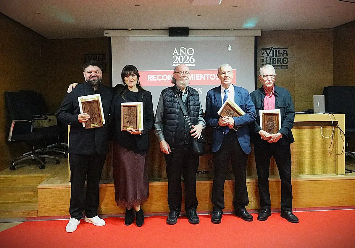 Urueña acoge el reconocimiento a la trayectoria de Rozalén en los Premios Joaquín Díaz