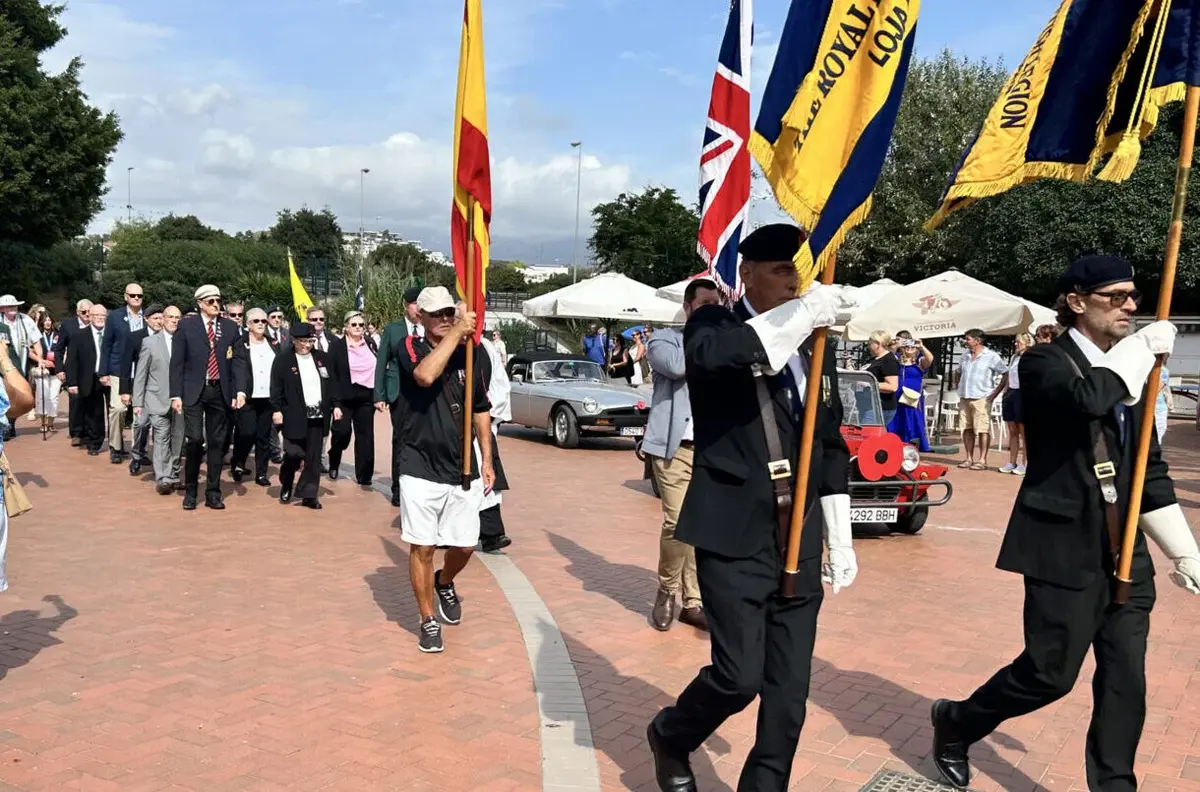 Mata reconoce el apoyo de la comunidad británica a las entidades locales