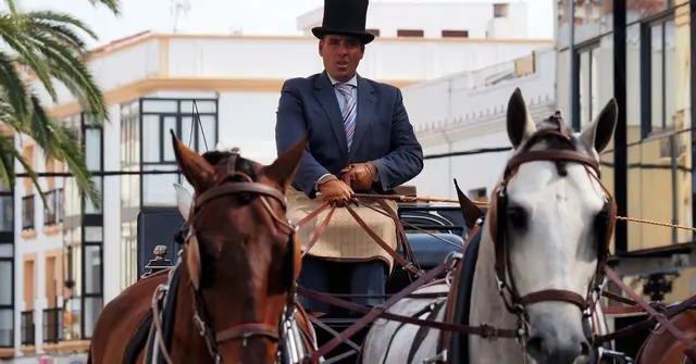 Un centenar de caballistas participa en el paseo de la Feria del Caballo de Lepe