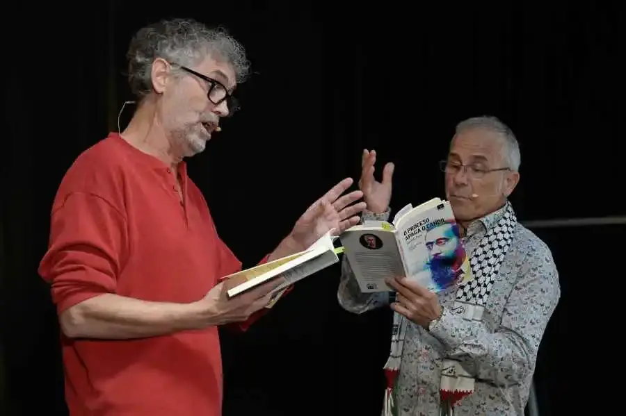 Teatro, poesía y música marcan la primera mitad de Culturgal Expandido en Muros